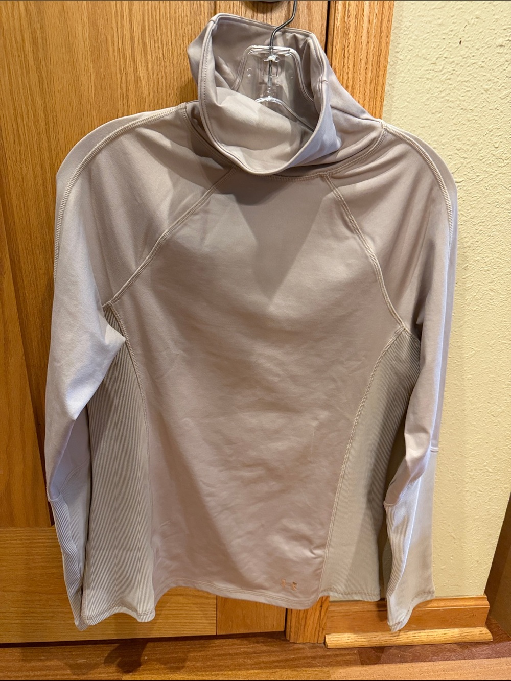 Under Armour Women's Taupe Fitted Cold-Gear Turtleneck